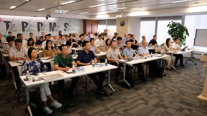 培训现场(官网尺寸).jpg 培训现场(官网尺寸).jpg